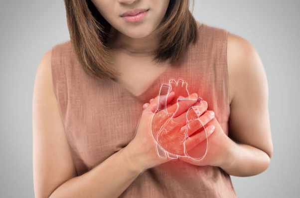 Heart Attack: Causes, Symptoms, and Modern Support
